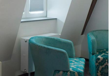Schlosshotel Bergzaberner Hof Bad Bergzabern Rom bilde